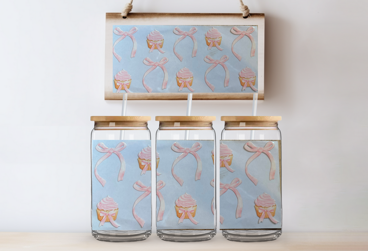 Cupcakes & bows 16oz uvdtf wrap