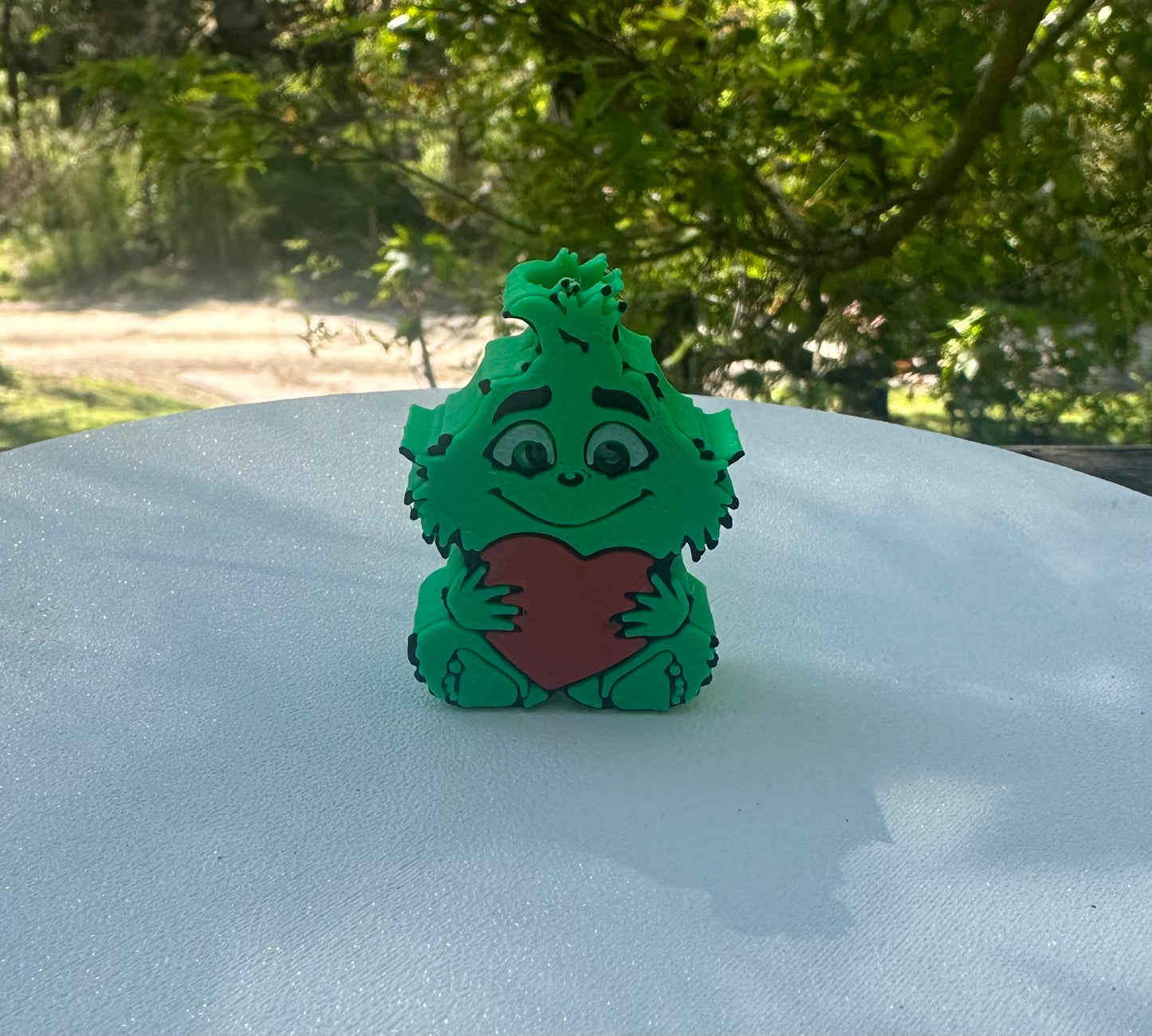 Grinch heart straw topper