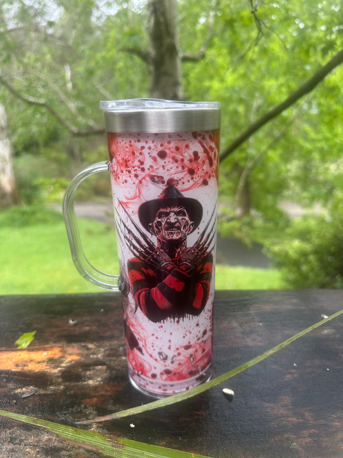 Freddy’s coming for you 20oz storyboard blood drip